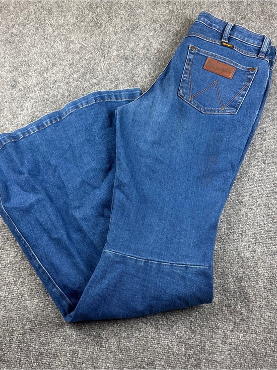 Wrangler Denim - WRANGLER Women’s Denim High Rise Flare Jeans size: 30 x 36